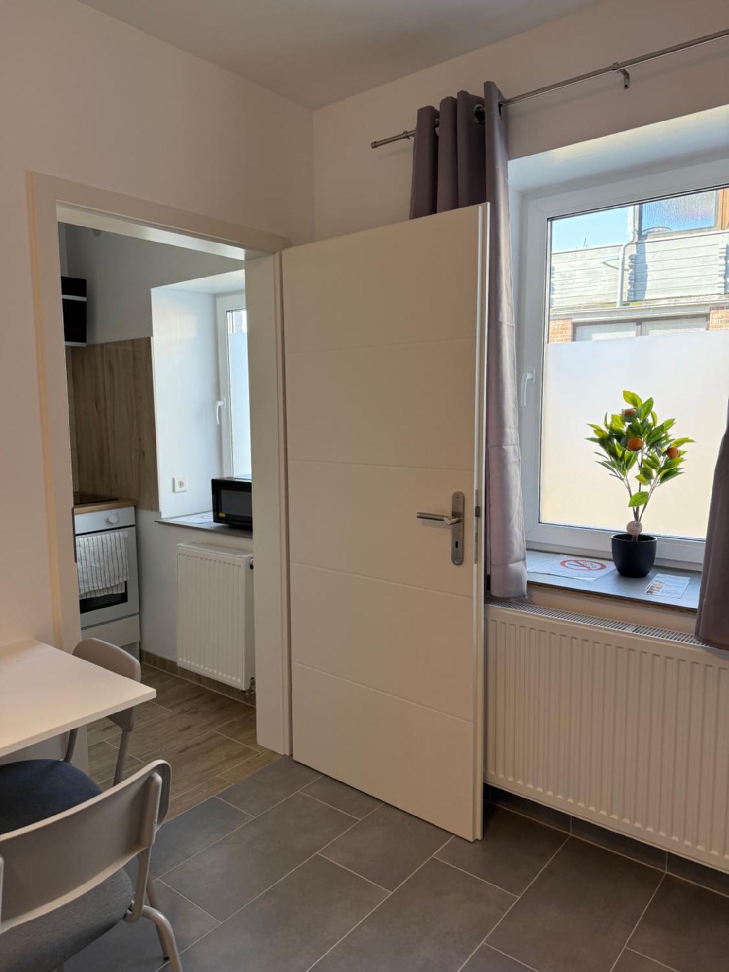 Uebernachtung By Tag Apartment Kassel Exterior photo